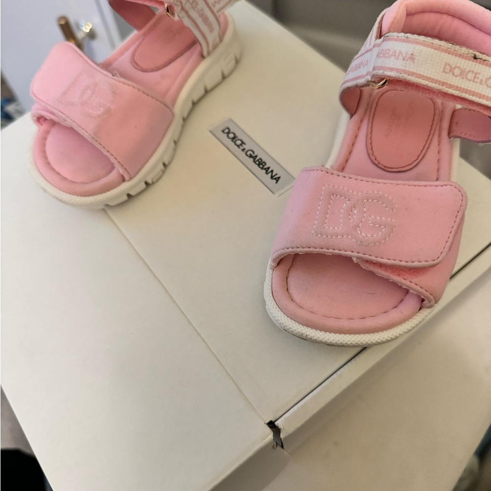 Dolce & Gabbana Kids Pink Sandals
